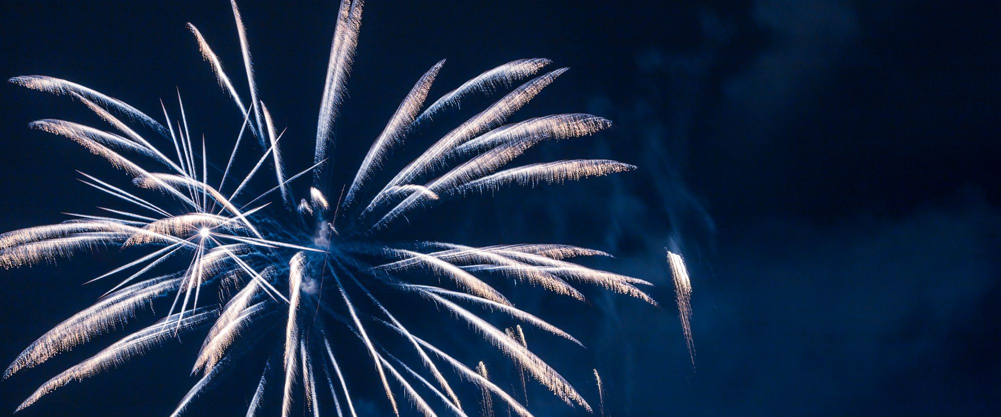 Feuerwerk am Nachthimmel
