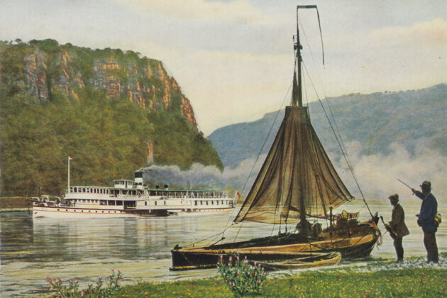 Historische Postkarte: Rheindampfer der KD am Loreley-Felsen