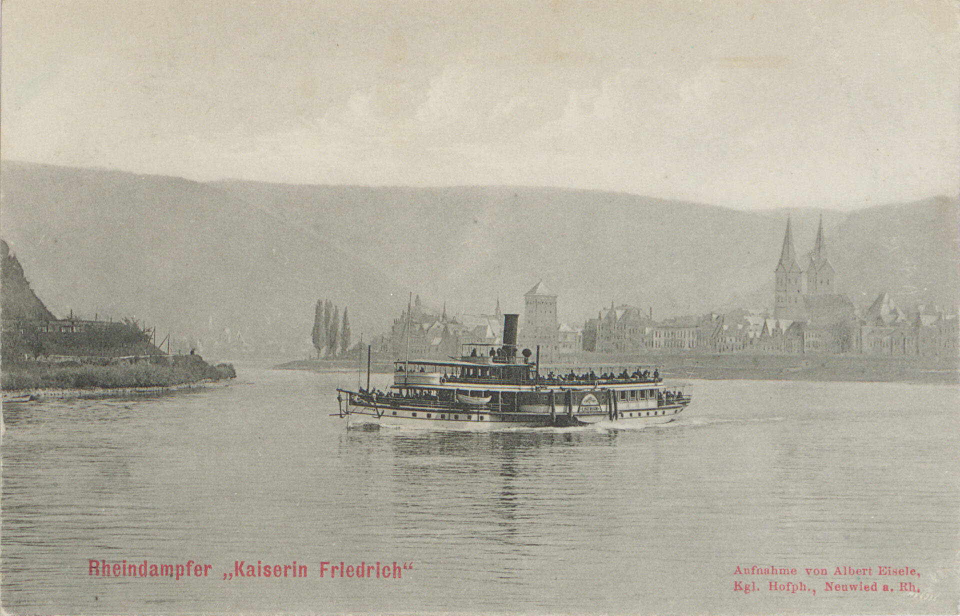 Rheindampfer Kaiserin Friedrich bei Neuwied